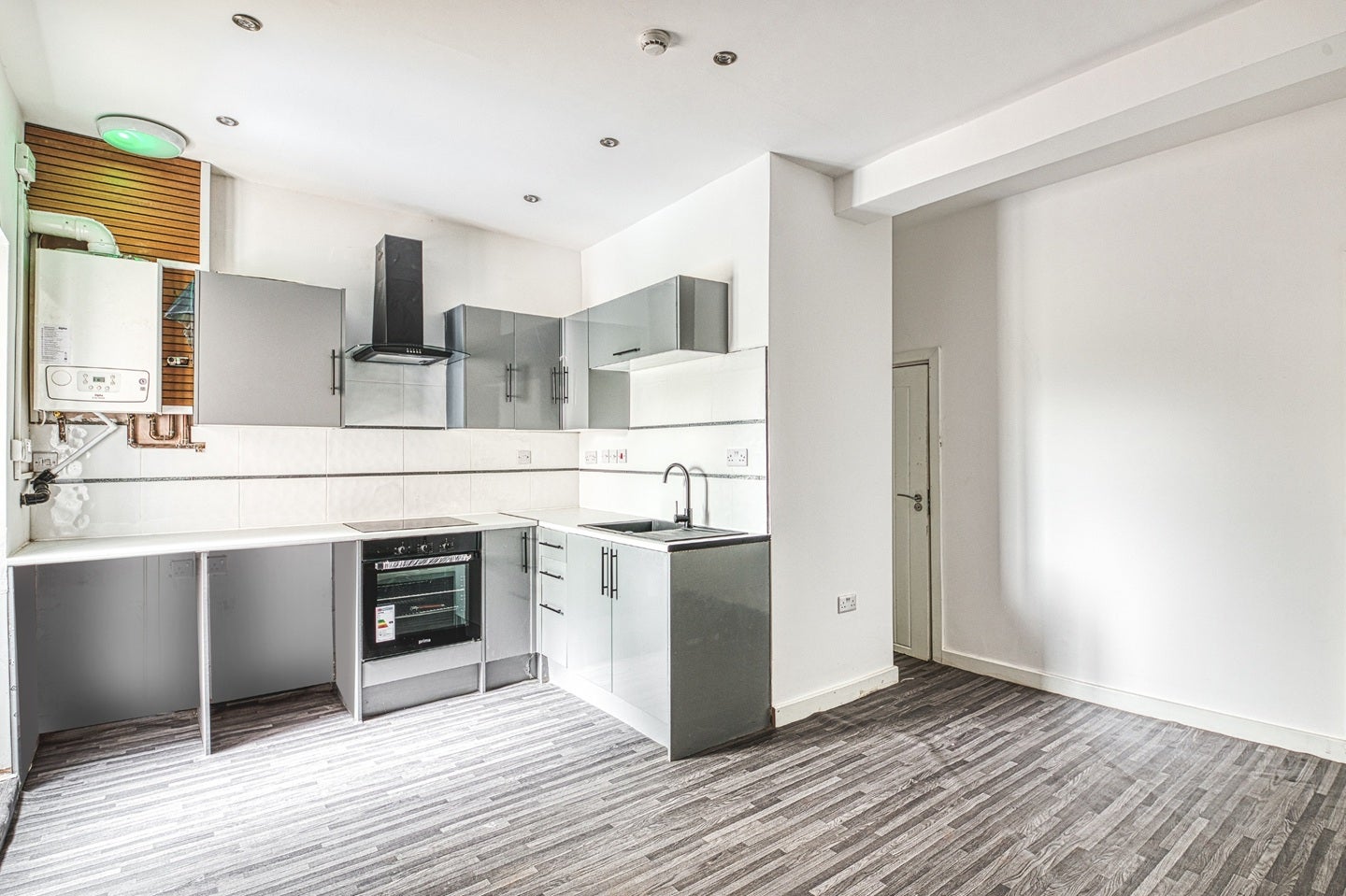 Room Cobden Street in Derby