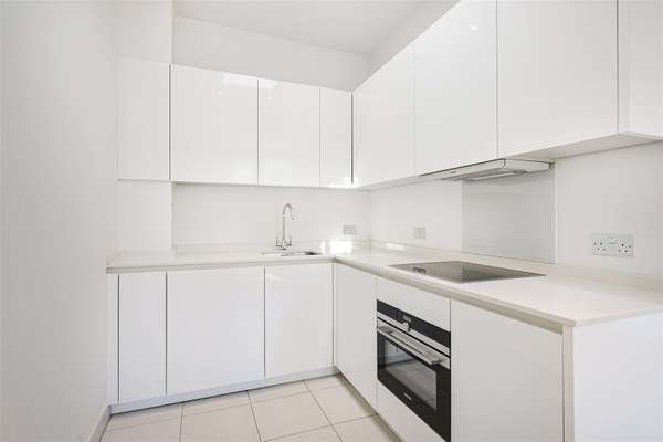 Flat Egerton Gardens Mews in Greater London