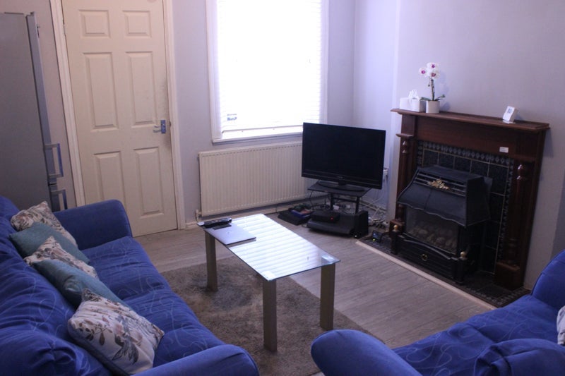 Room Wood Green Road in Birmingham