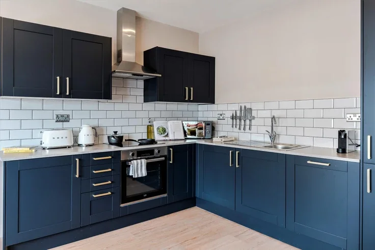 Flat Askew Road in Greater London
