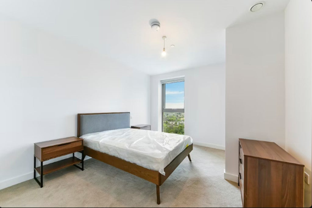 Flat Seven Sisters Road in London