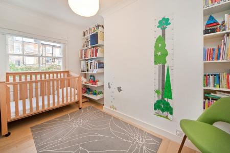 Flat Countess Road in Greater London