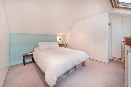 Flat Countess Road in Greater London