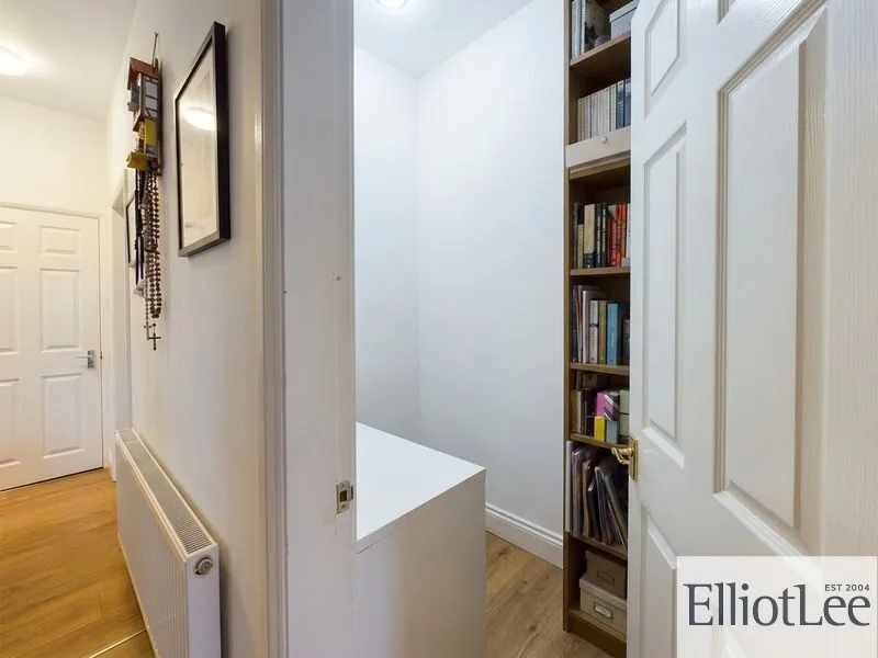 House Ecclestone Place in Greater London