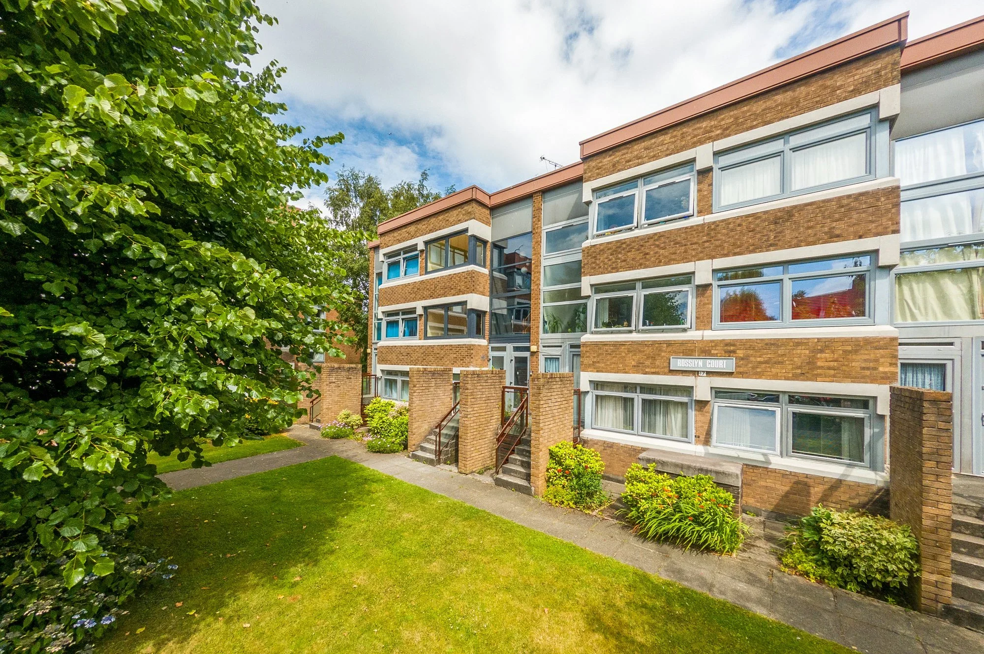 Flat Lethington Avenue in Glasgow