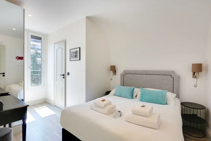 Flat Rue de Charonne in Paris