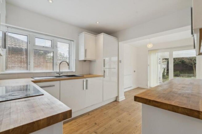 House Nicol Road in Chalfont St Peter