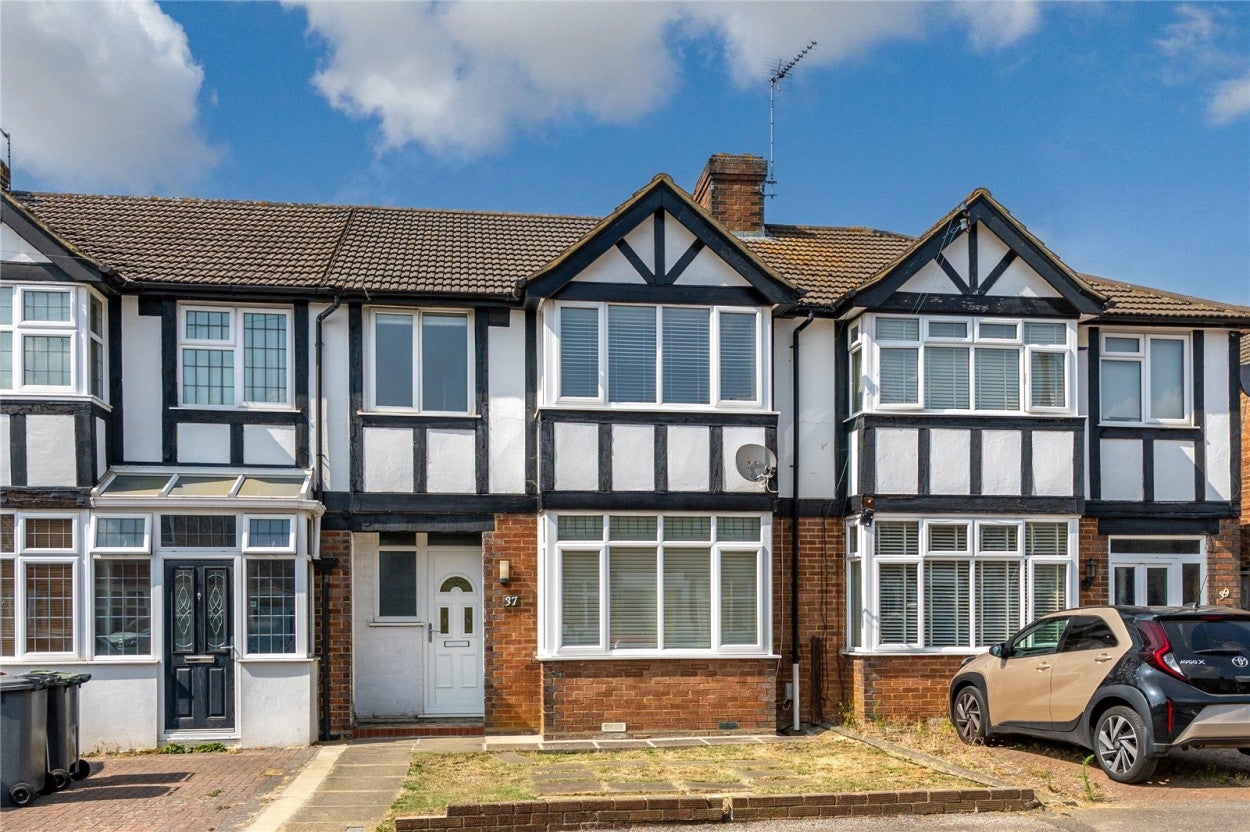 House Chesford Road in Luton