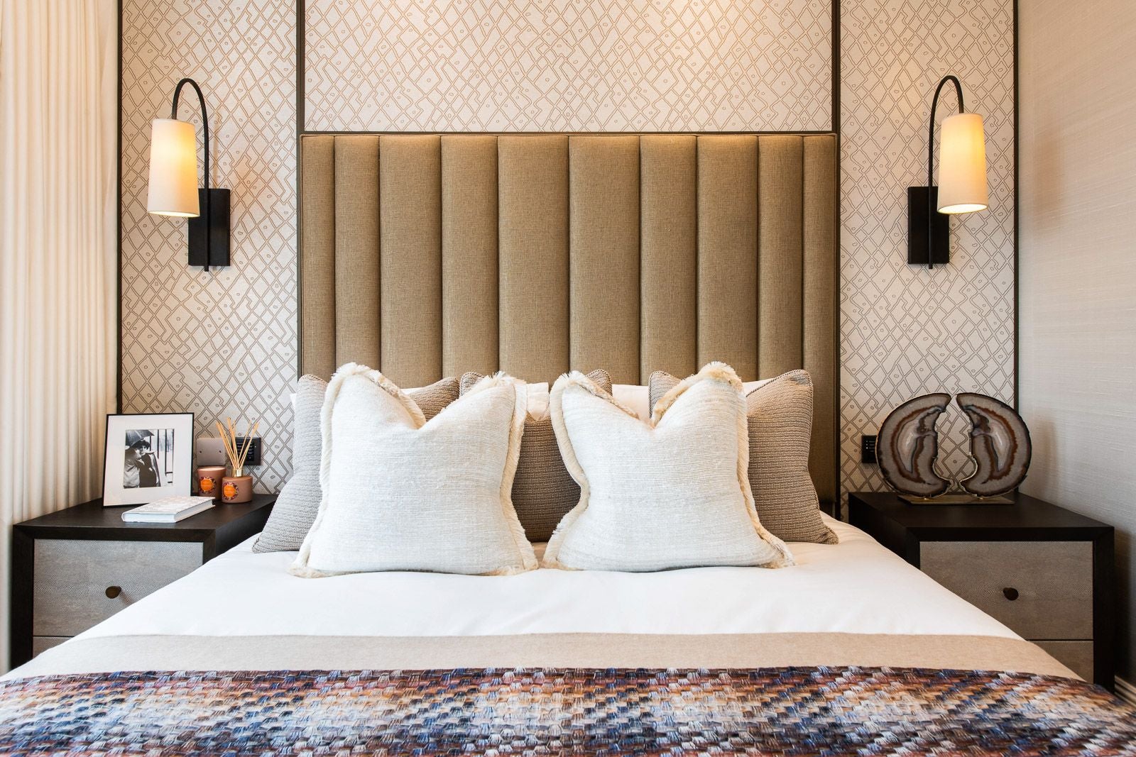 Flat Prince of Wales Terrace in Greater London