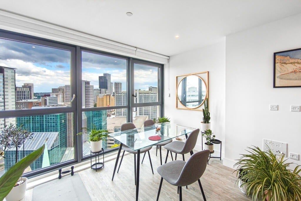 Flat North End in Greater London