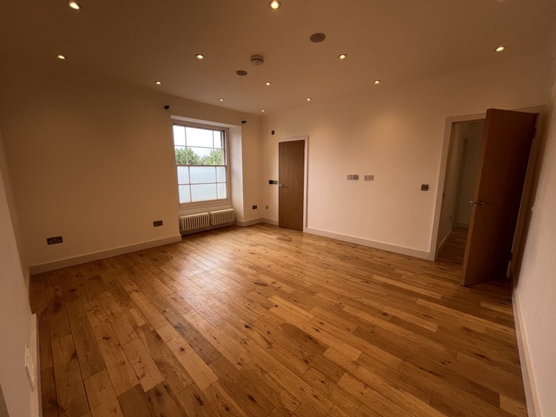 Room Whiteladies Road in Bristol