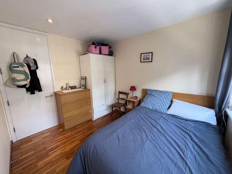 Room Nile Street in Greater London