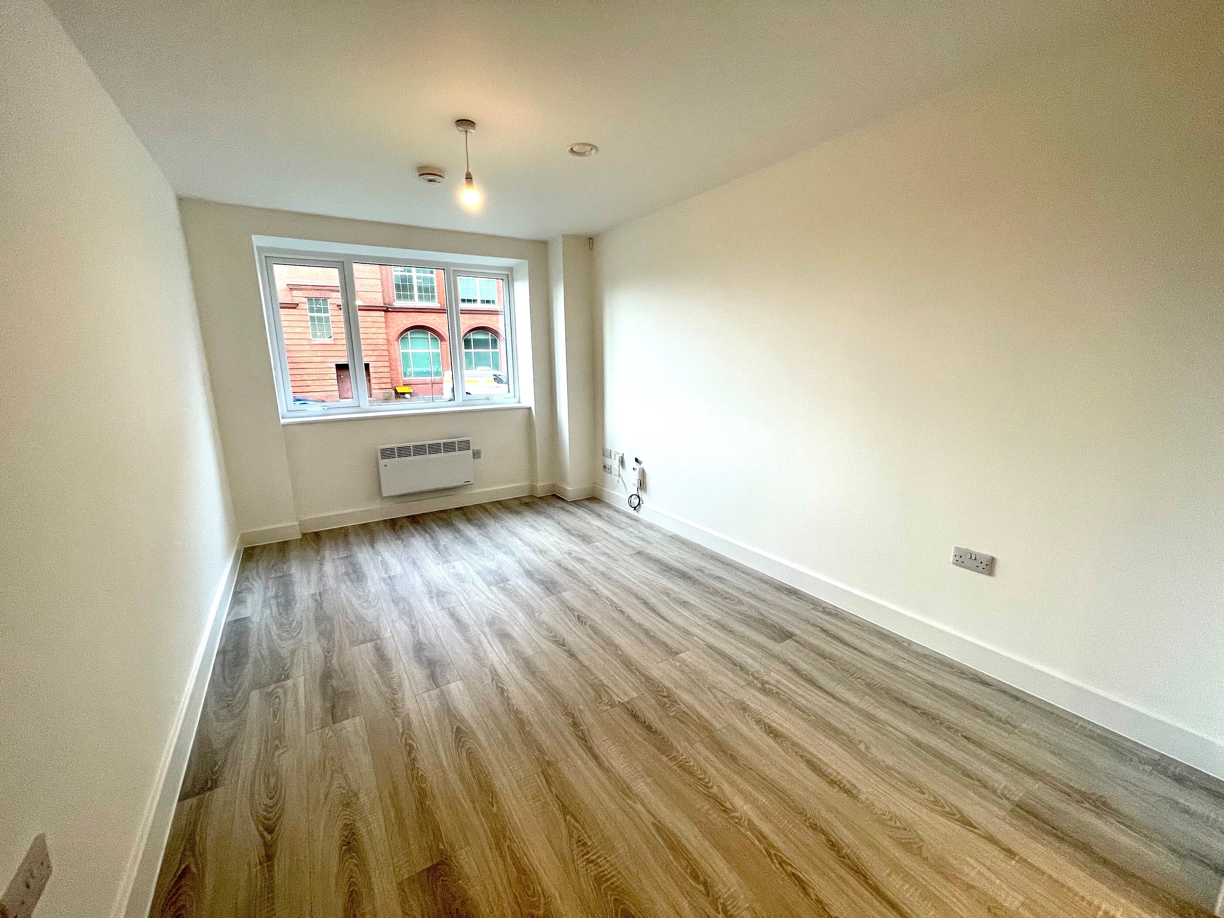 Flat Shortridge Drive in Coventry