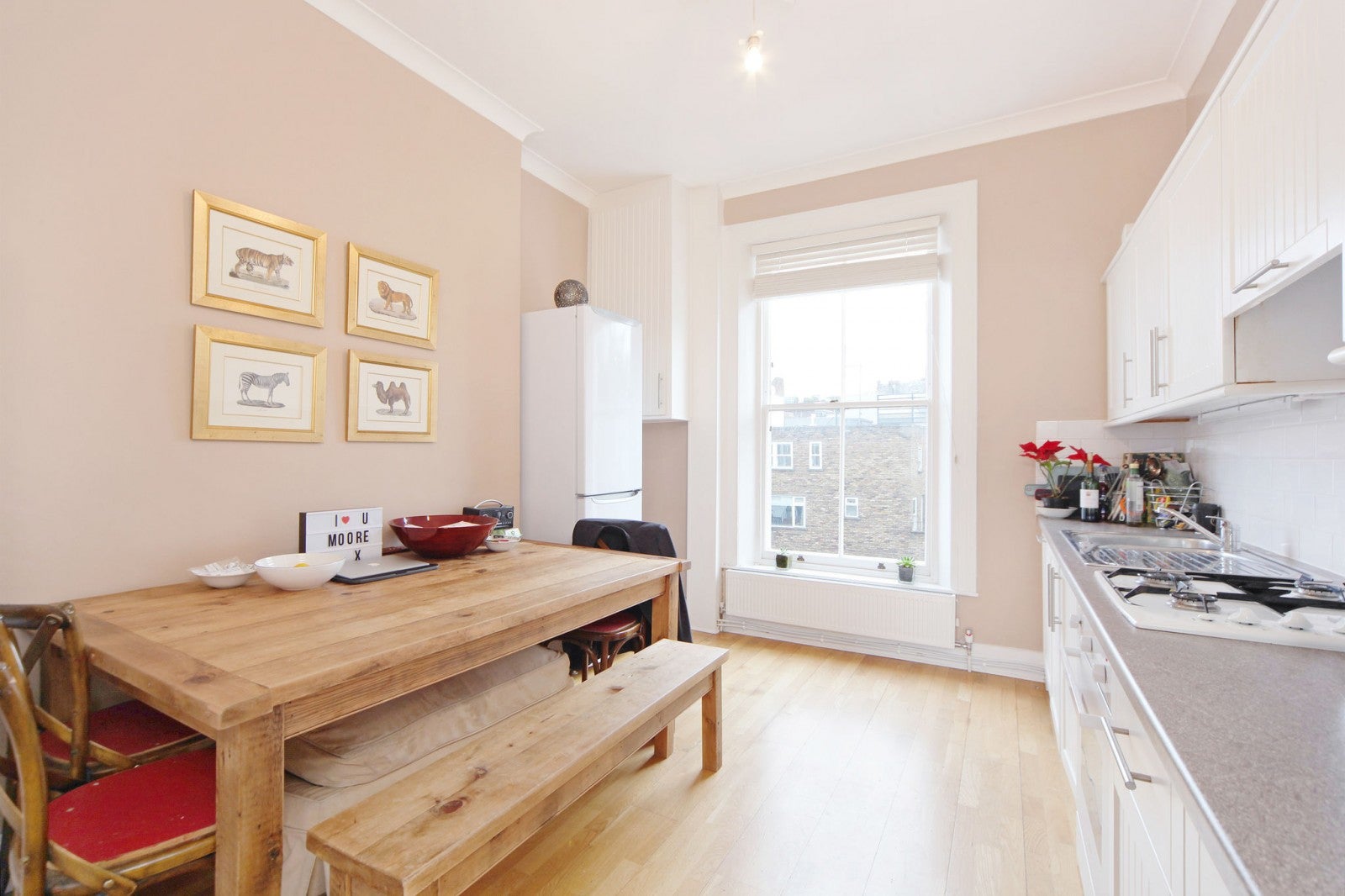 Flat Portland Road in Greater London