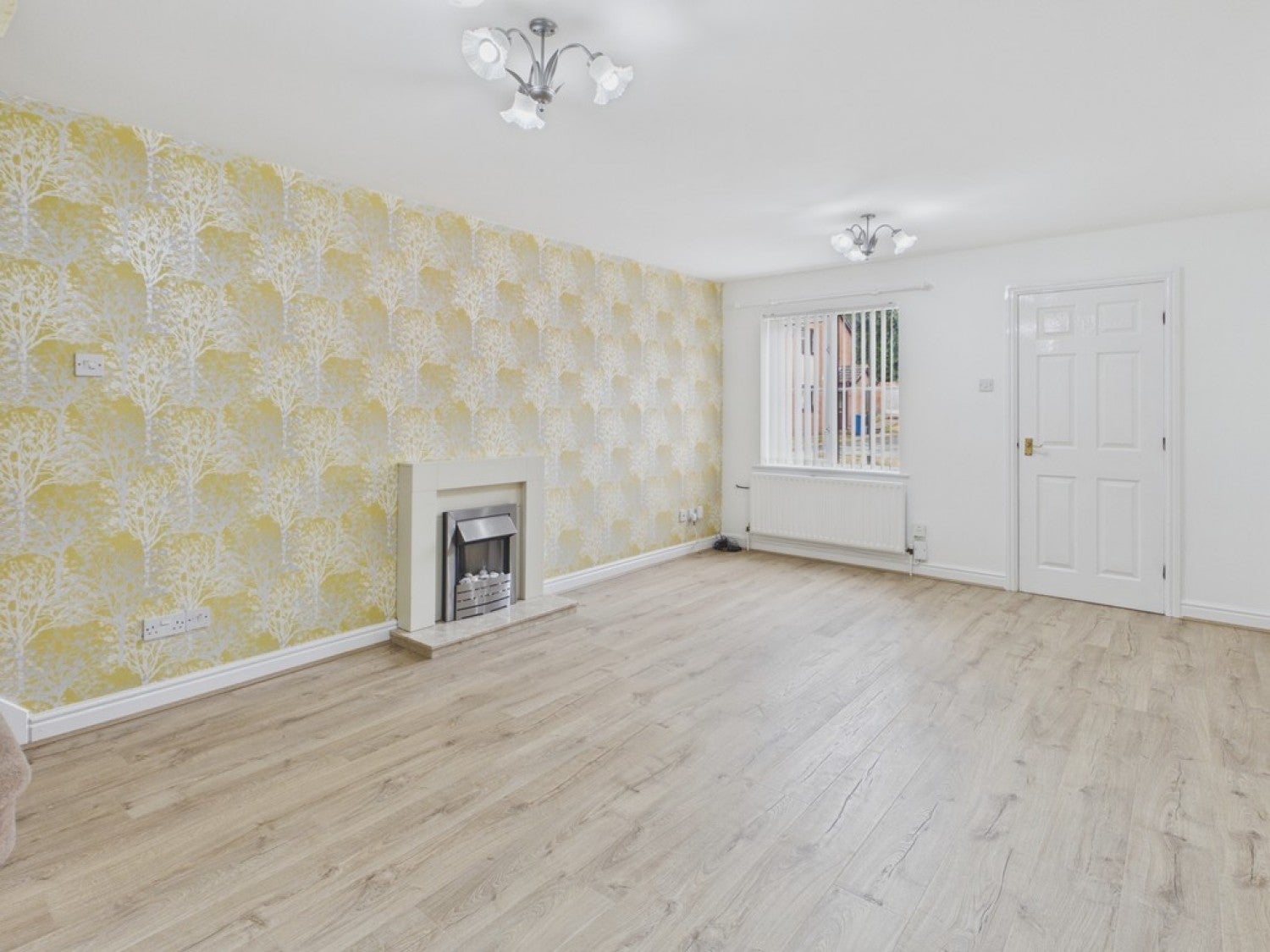 House Alford Close in Chesterfield