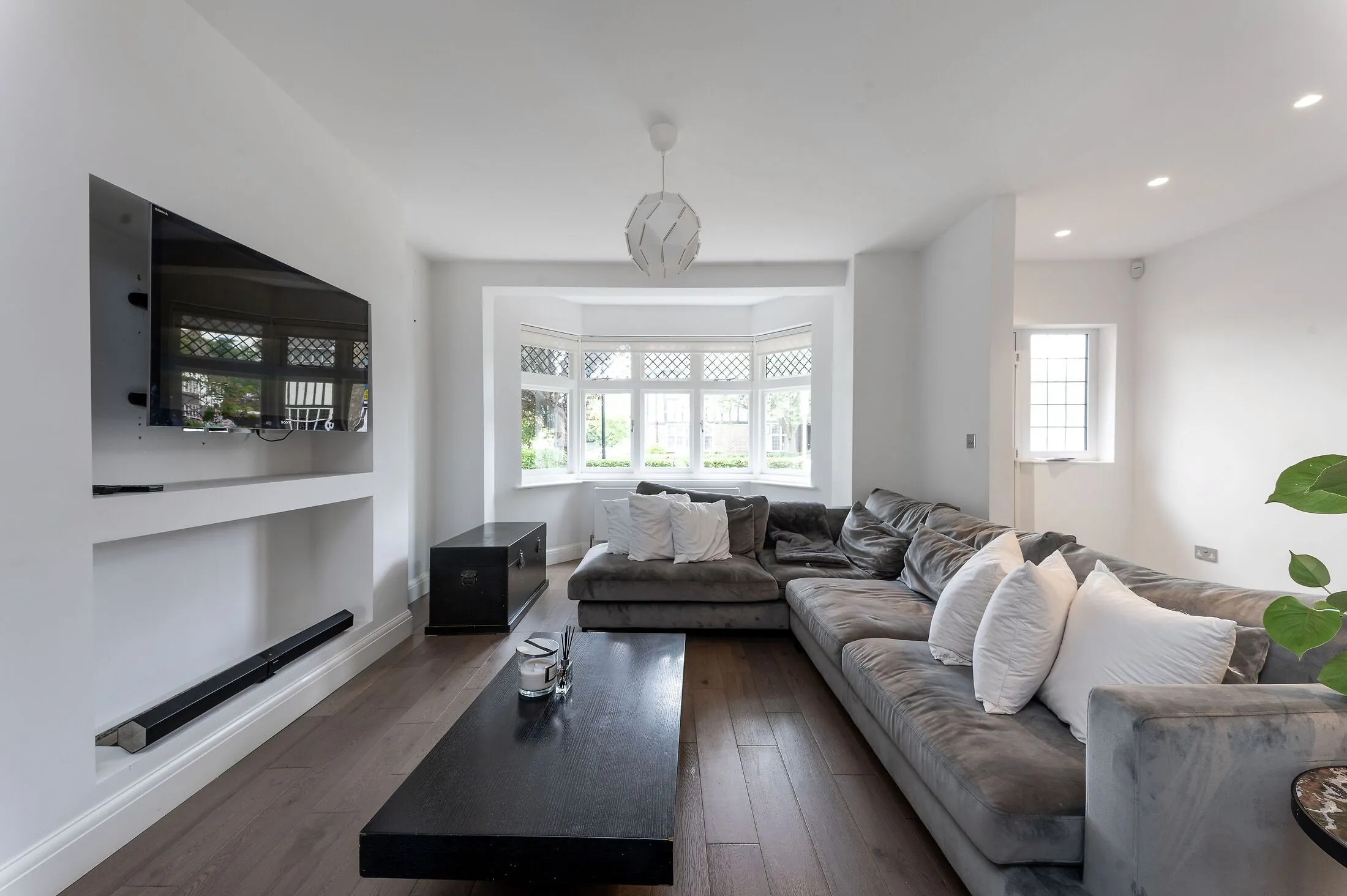 House Monks Drive in Greater London