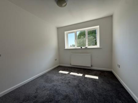 Flat Mcintyre Court in West Lindsey