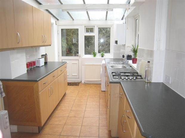 Room Braywick Road in Maidenhead