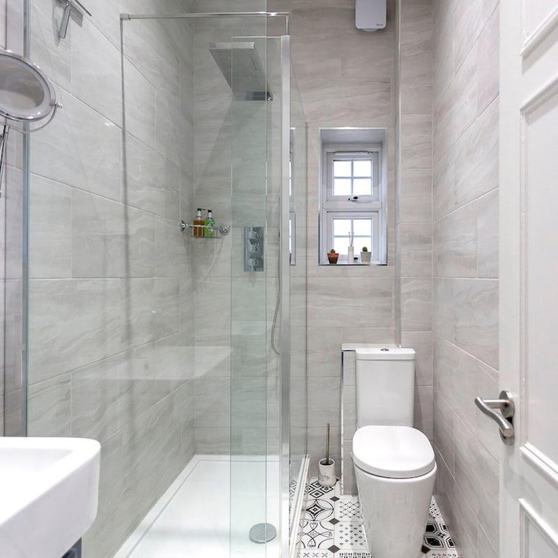 Flat Drayton Park in Greater London