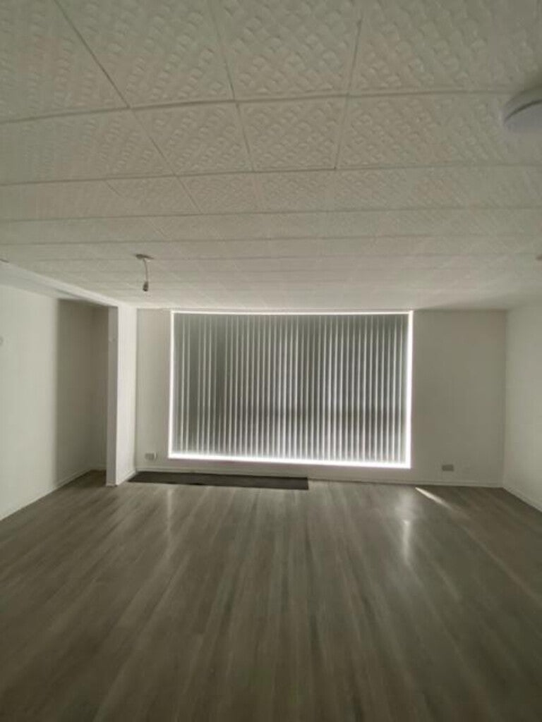 Flat Myrtle Walk in Greater London