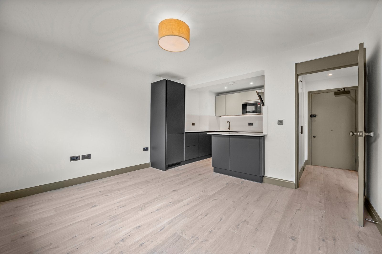 Flat Southampton Row in Greater London