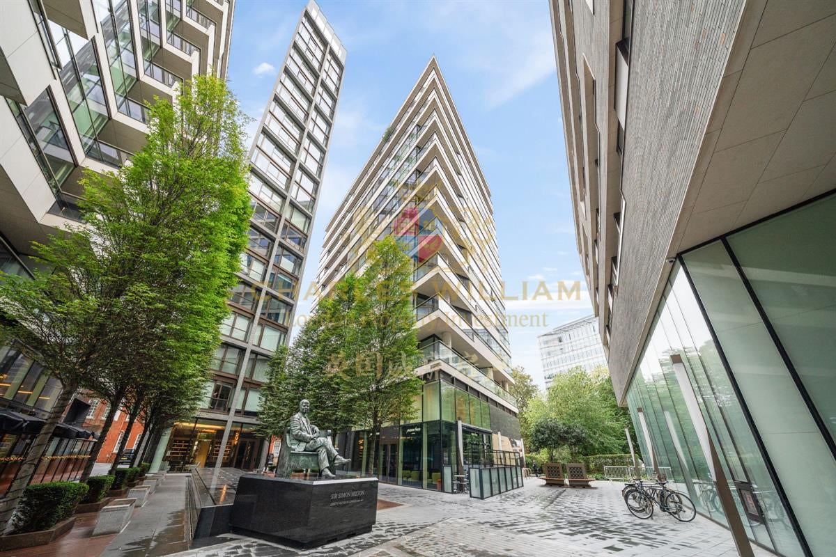 Flat Potters Fields in Greater London