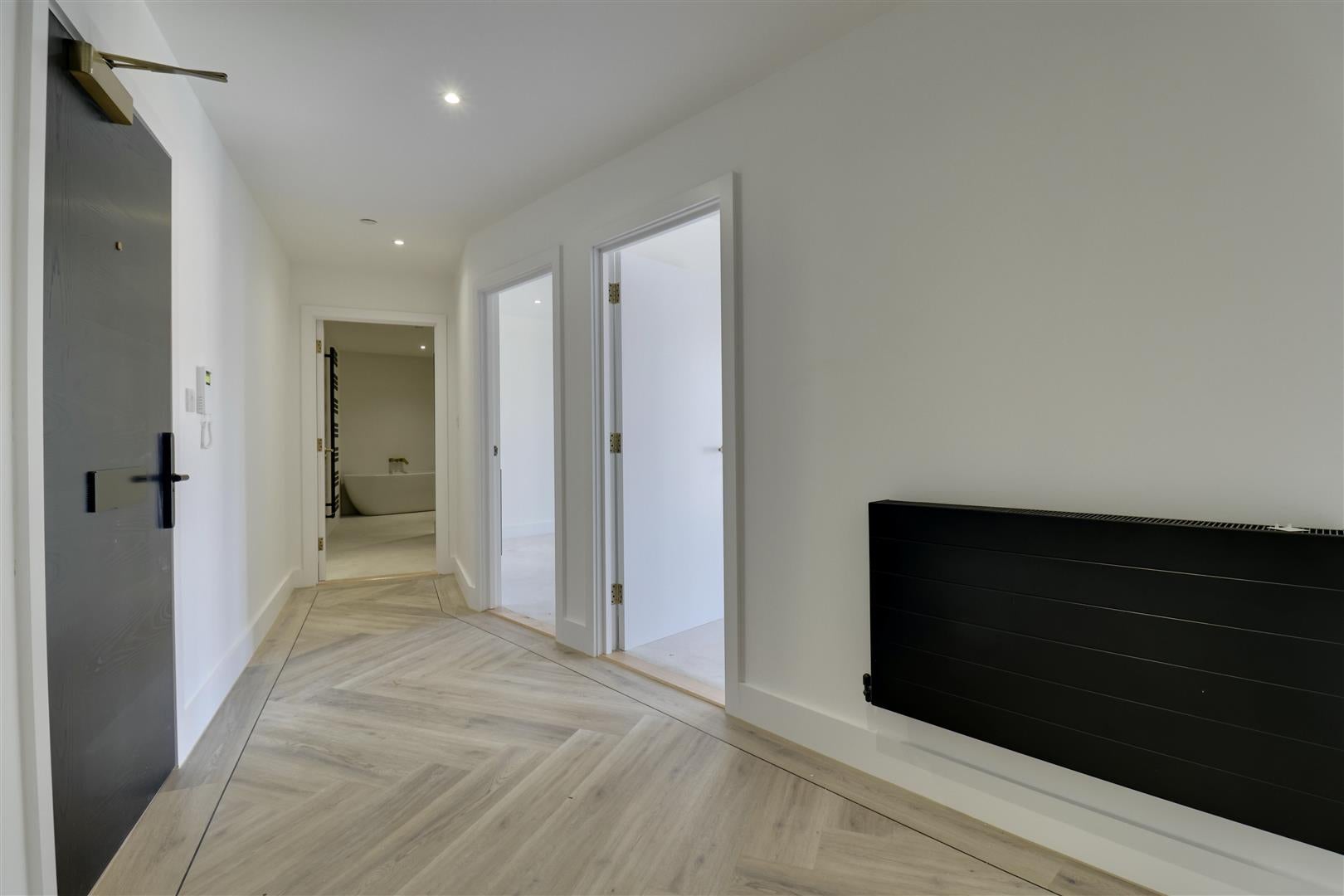 Flat Palmerston Road in Portsmouth