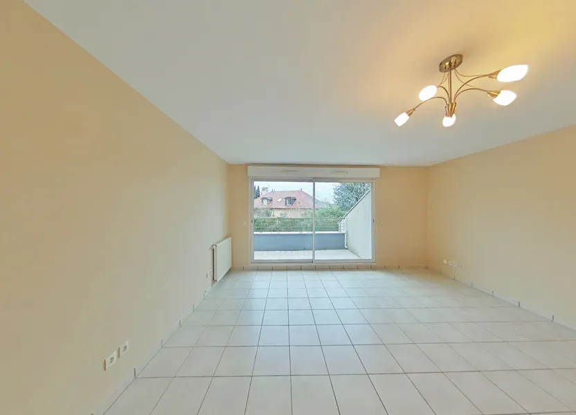Appartement Rue des Perce Neige à Reignier-Ésery