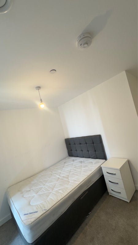 Flat Sherborne Street in Birmingham