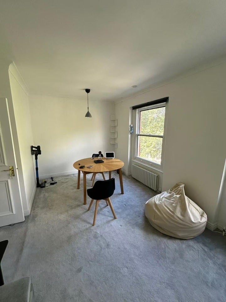 Flat Courtfield Road in Greater London