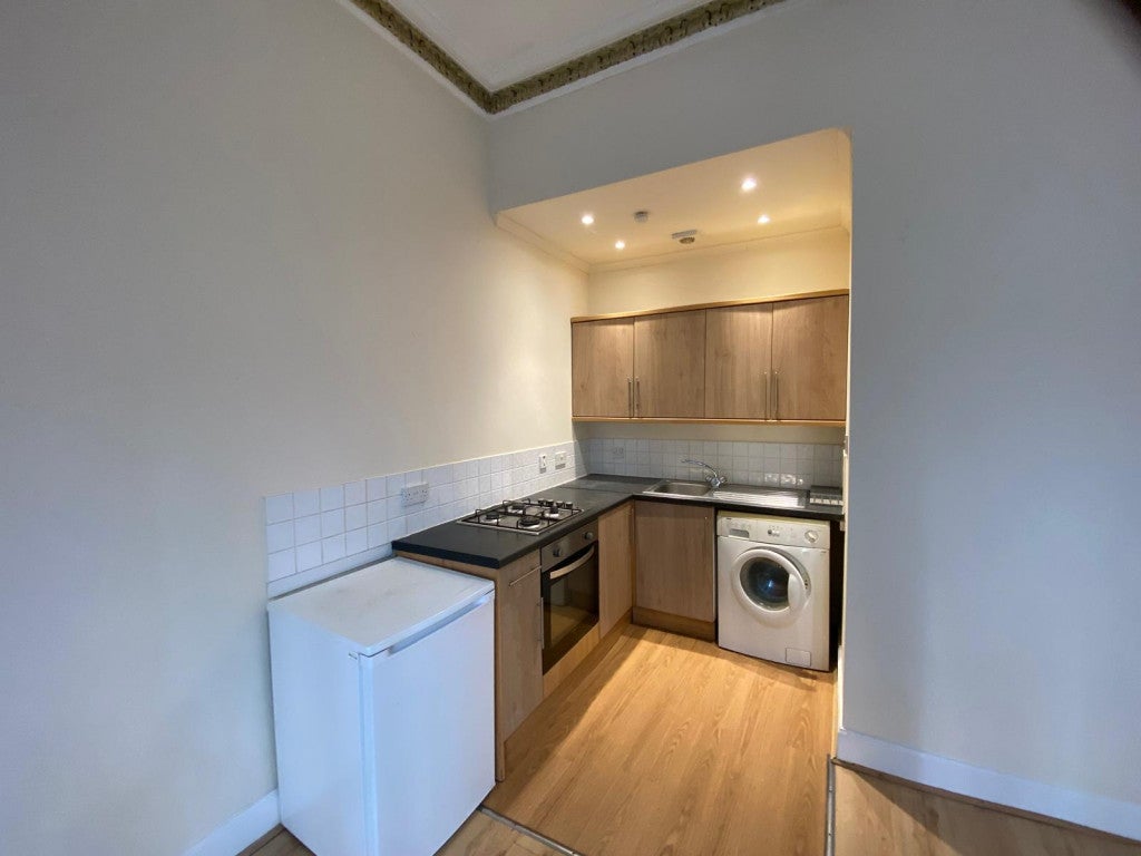 Flat Langside Lane in Glasgow