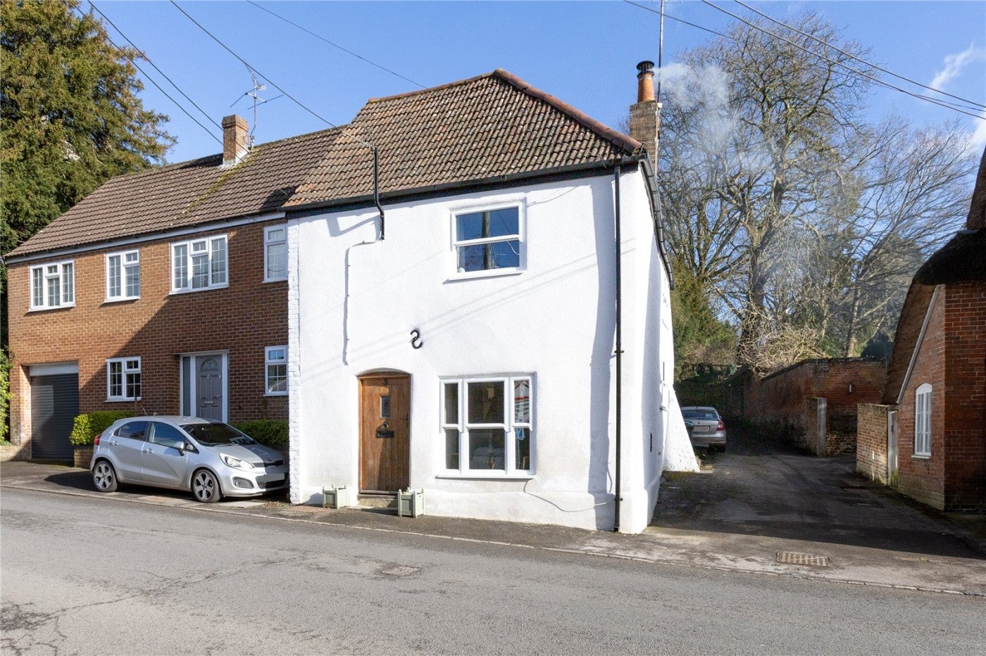 House High Street in Devizes