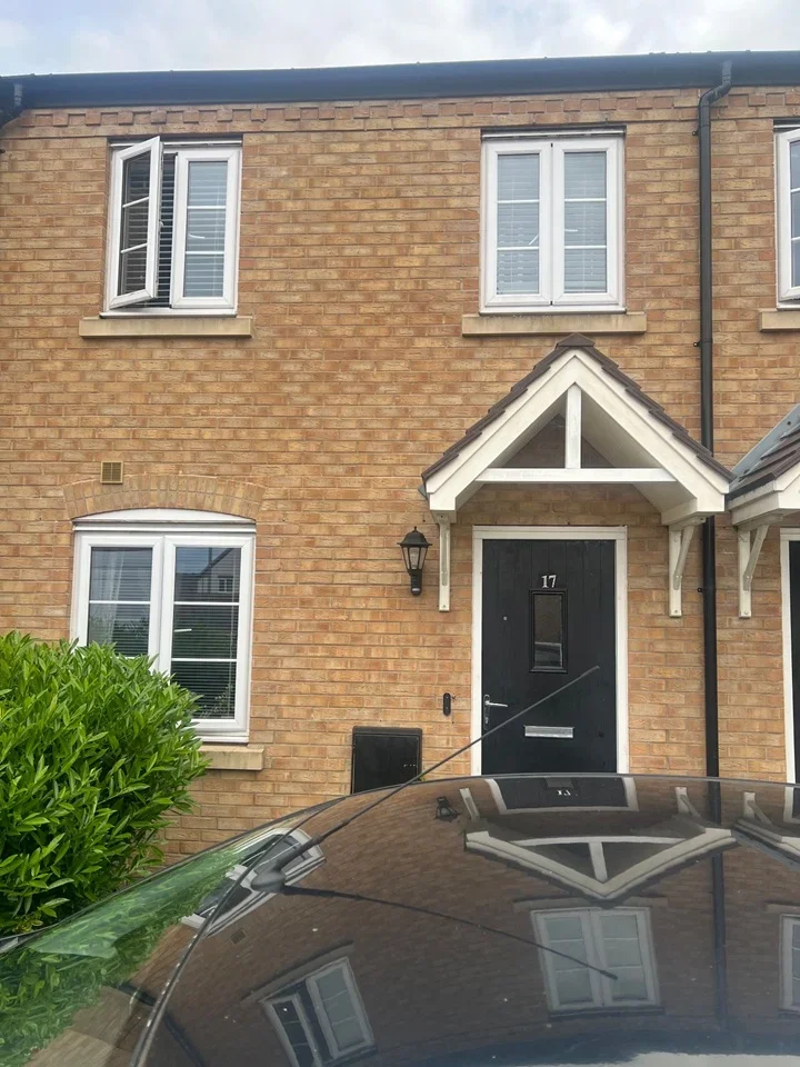 House Thistly Meadow in Madeley