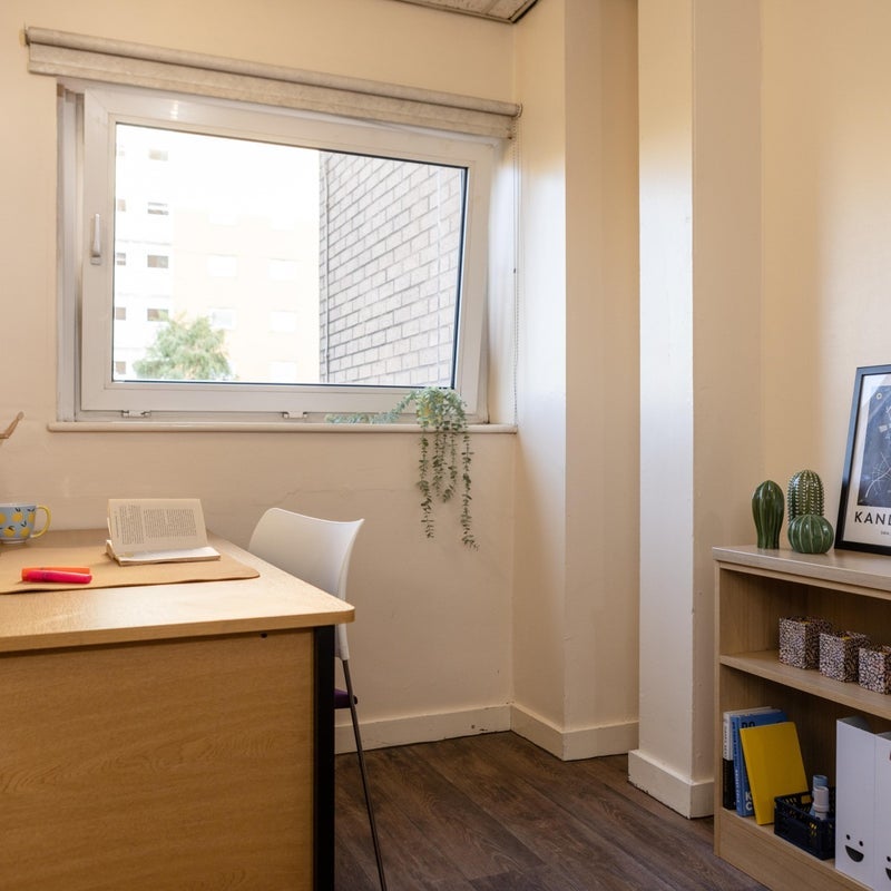 Room Broad Street in Salford