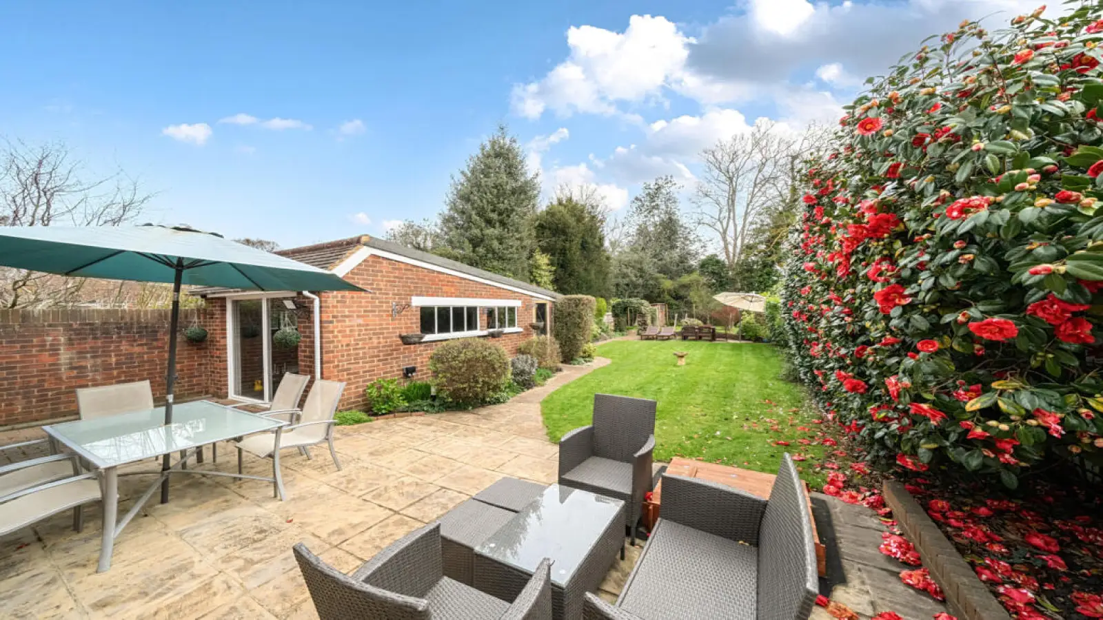 Flat West Drayton Park Avenue in Greater London