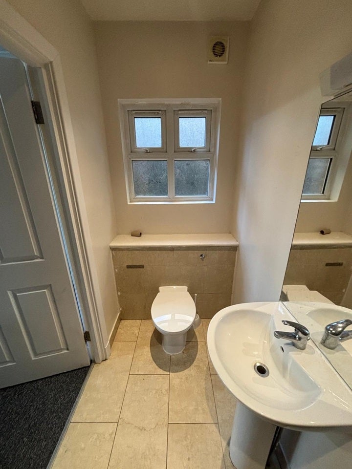 Room Goodhall Street in Greater London