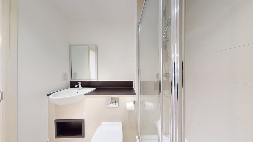 Flat Bramwell Way in Greater London