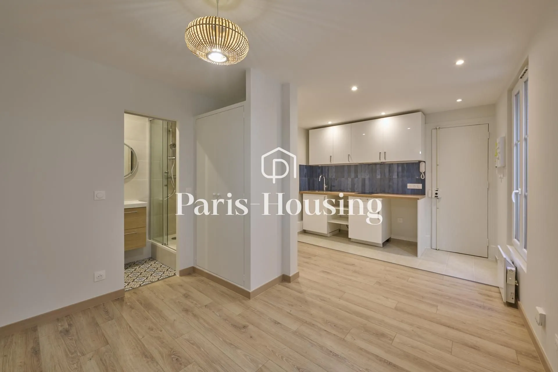 Appartement Square Sédillot à Paris