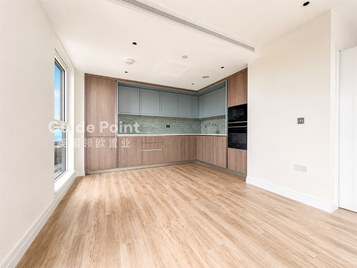 Flat Wincott Street in Greater London