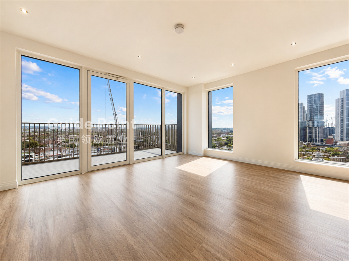 Flat Wincott Street in Greater London