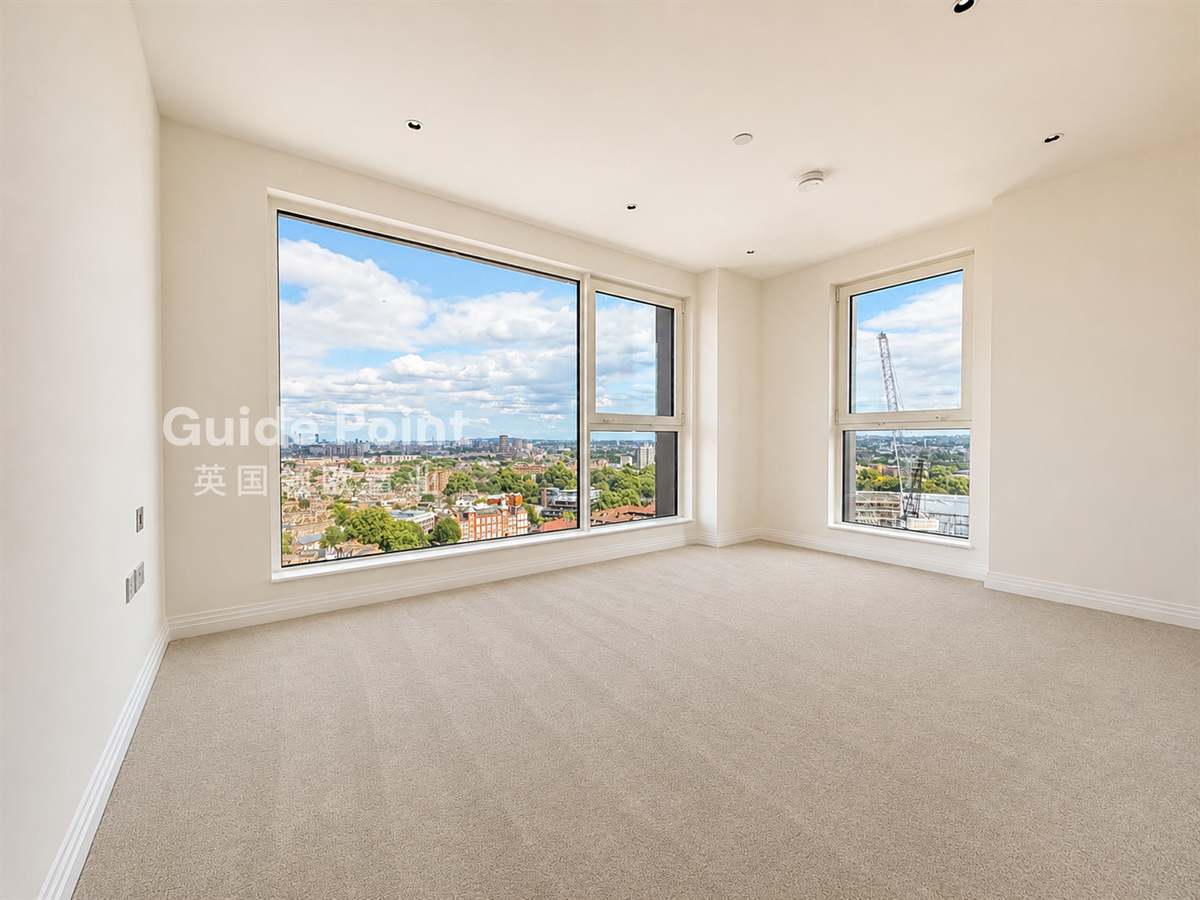 Flat Wincott Street in Greater London