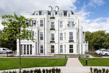 Flat Middle Braniel Road in Dundonald