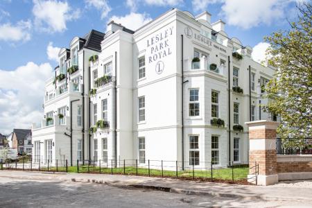 Flat Middle Braniel Road in Dundonald