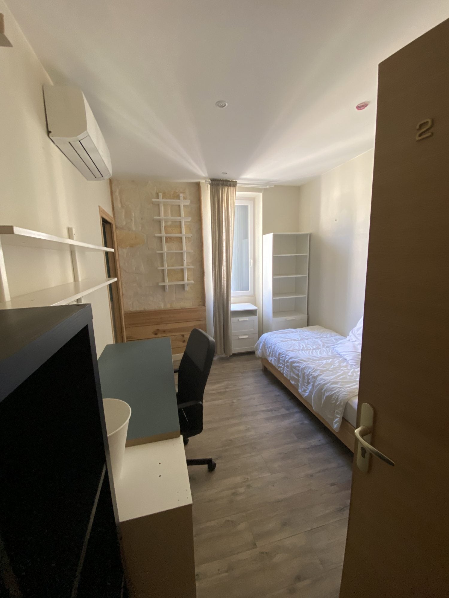 Flat Rue Saint-Nicolas in Bordeaux