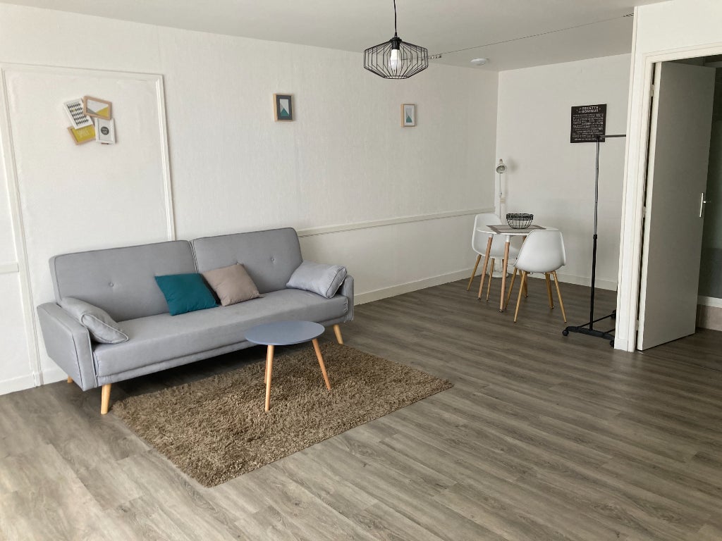 Flat D 361.4 in Marboué