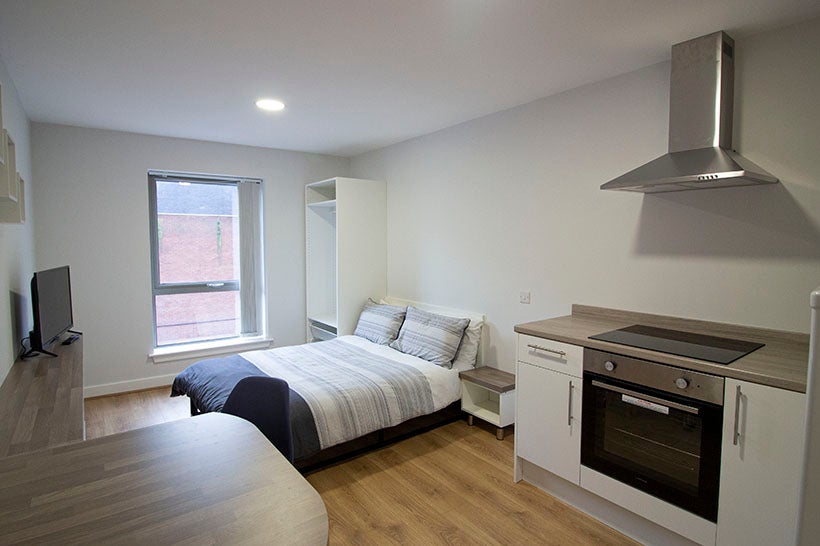 Room Clare Street in Nottingham