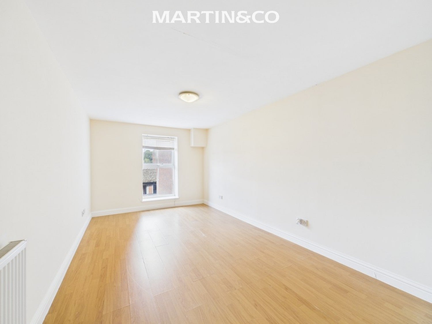 Flat Liscombe in Bracknell