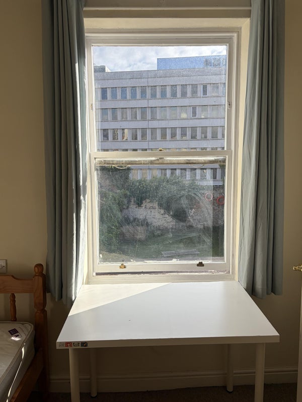 Room Redcliffe Parade East in Bristol