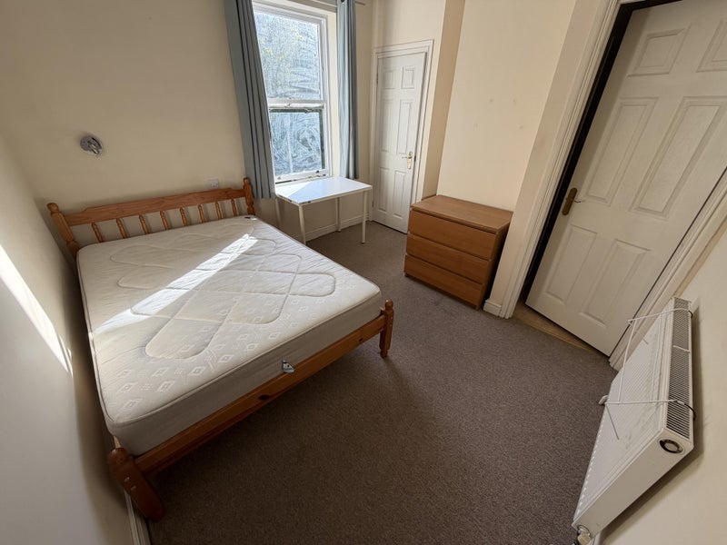 Room Redcliffe Parade East in Bristol