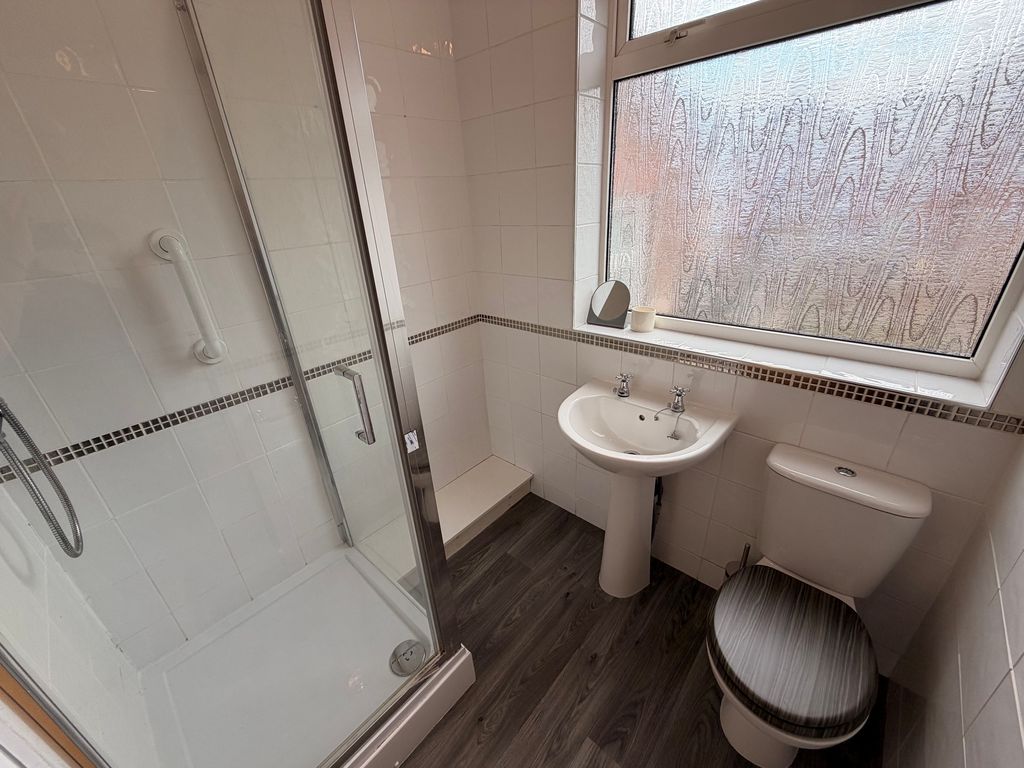Flat Westbourne Avenue in Newcastle upon Tyne